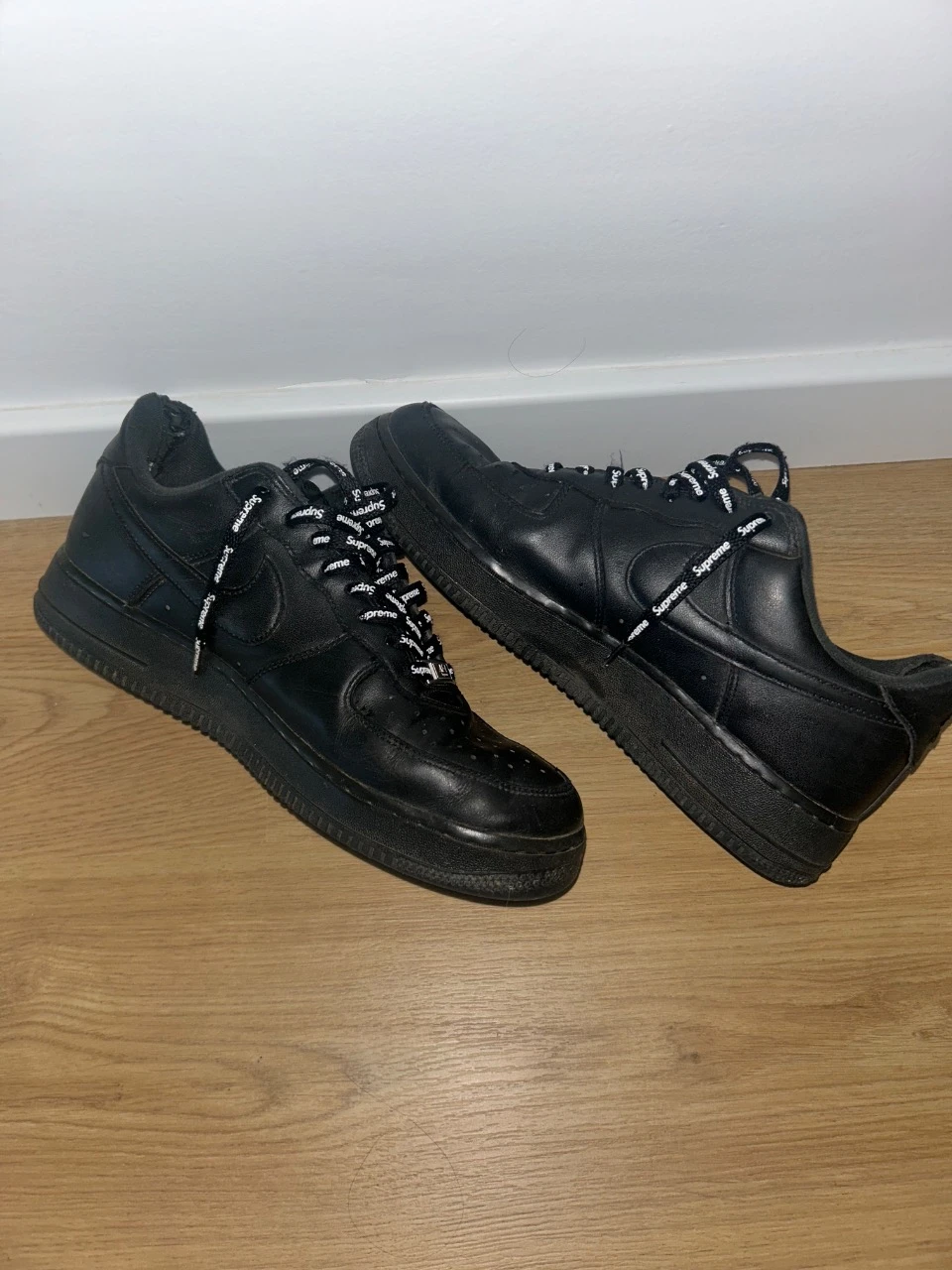 Air Force 1 x Supreme Sneakers – photo 5